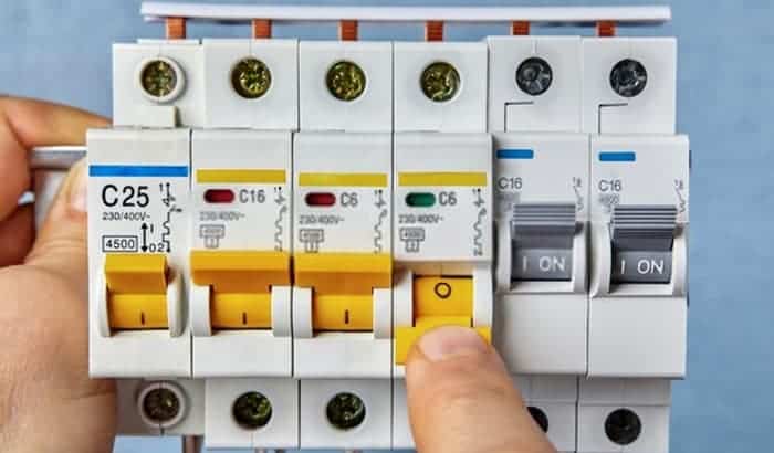 what is the purpose of a circuit breaker