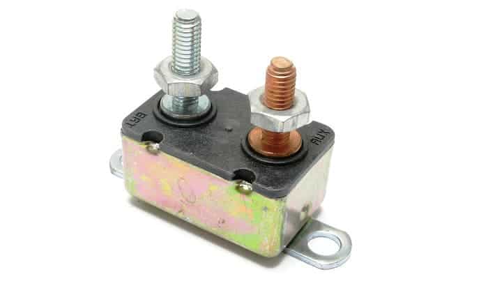 how-to-test-automotive-circuit-breaker