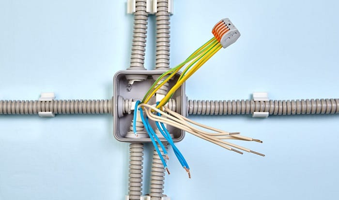 connecting-pvc-conduit-to-electrical-boxes