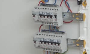 how much does it cost to install a 20 amp circuit breaker