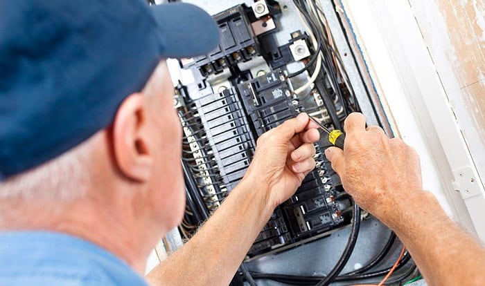 what to do if my circuit breaker wont reset
