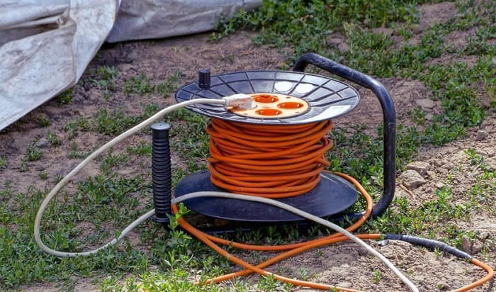 how to tell if an extension cord is for outdoor use
