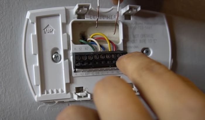 which-breaker-turns-off-thermostat