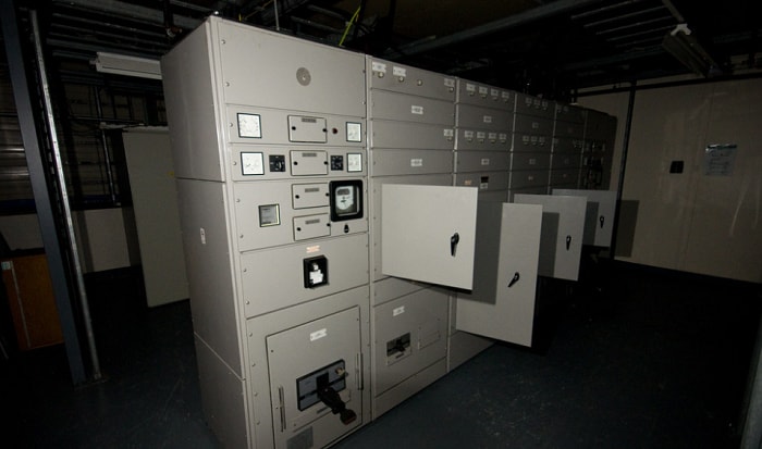 switchboard-vs-switchgear